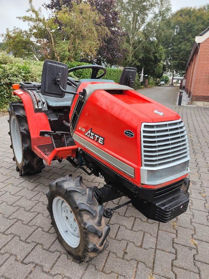 Kubota Aste 17