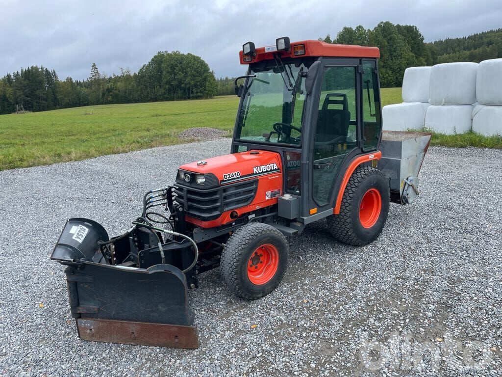 Kubota B2410