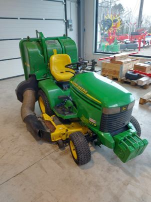 John Deere 355D