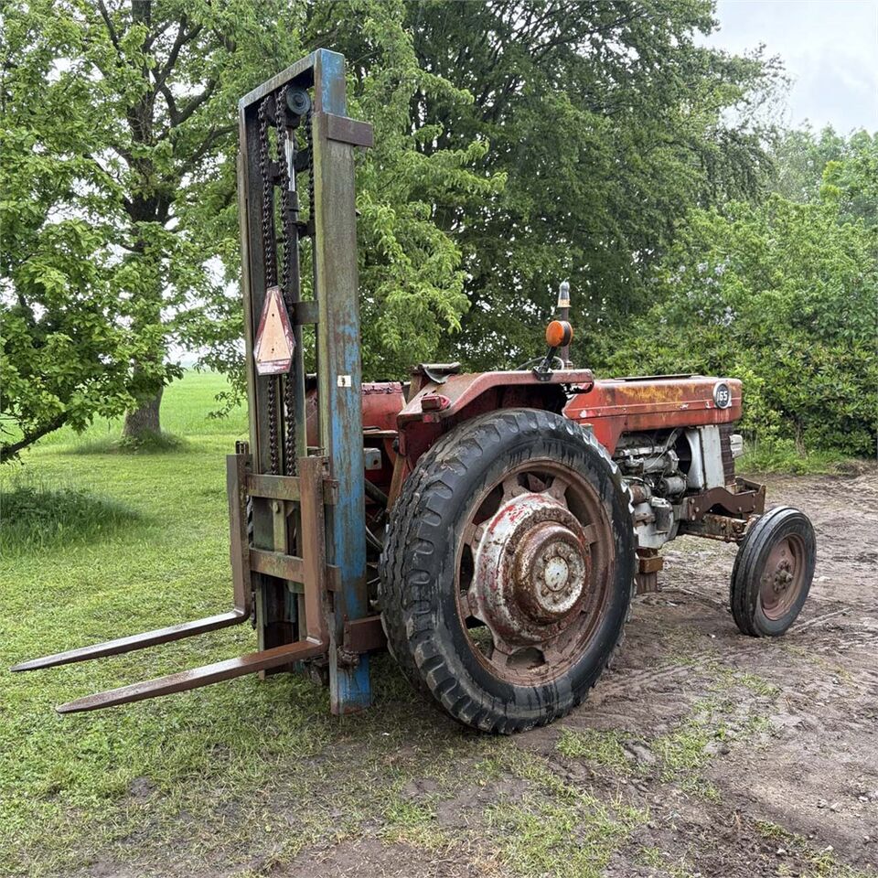 Massey Ferguson MF165